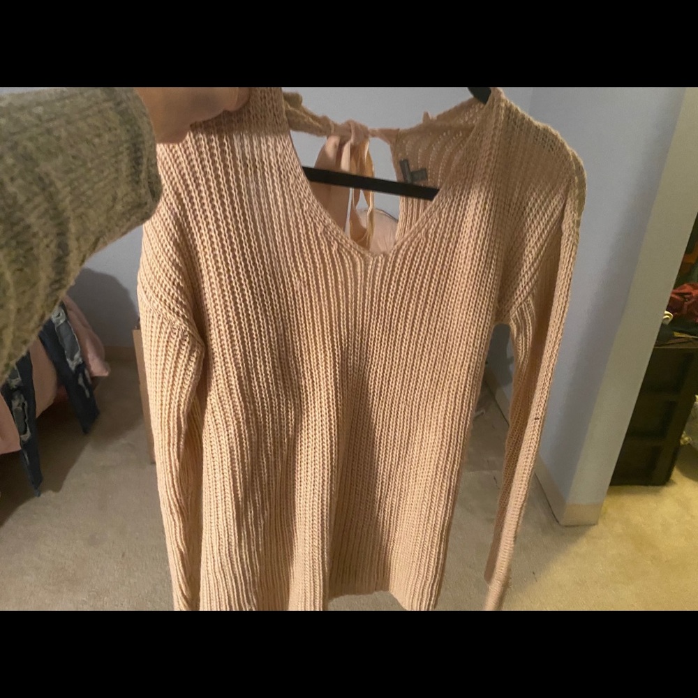 Pink tie back sweater size M